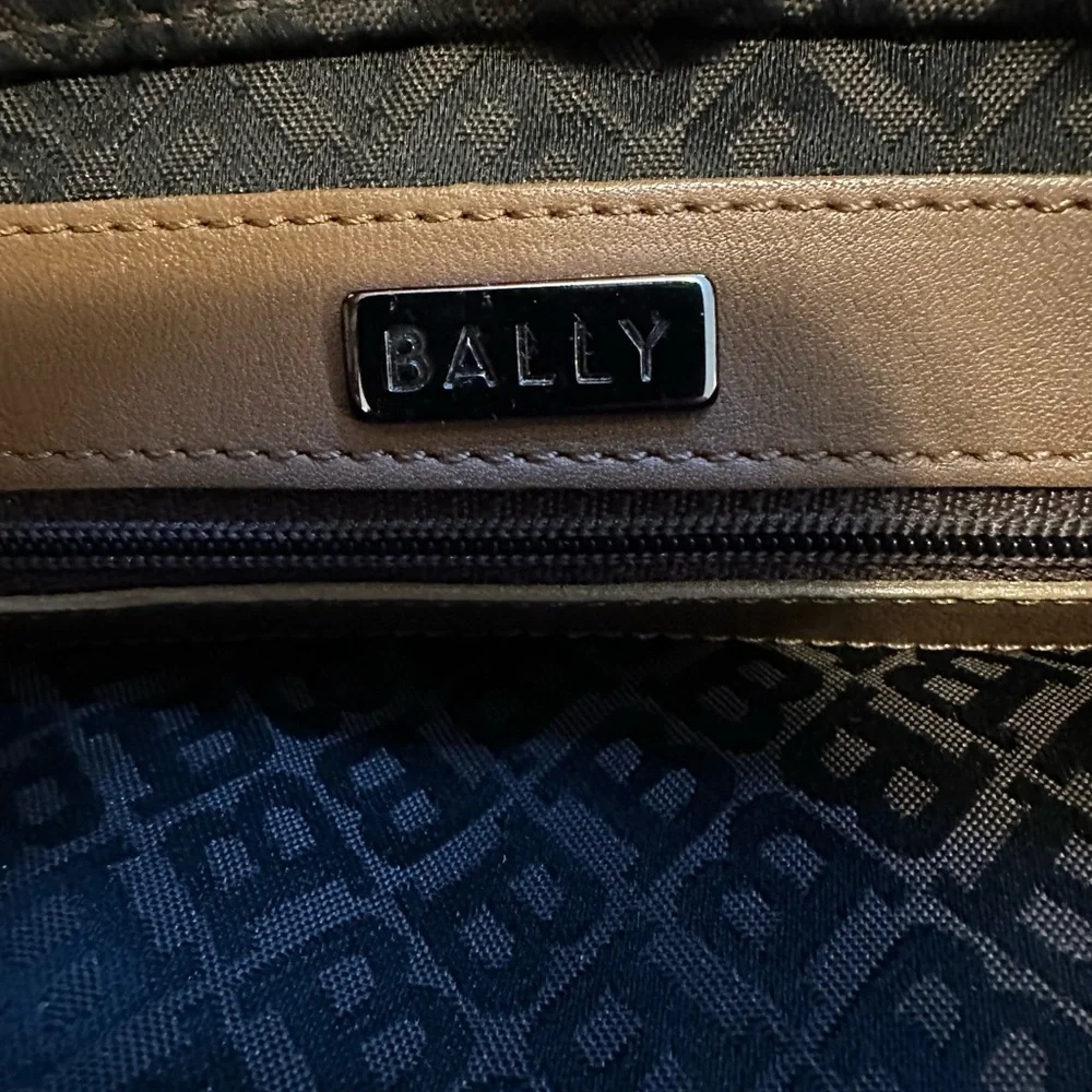 Bally Brown Leather Tote Bag - Picture 10 of 11
